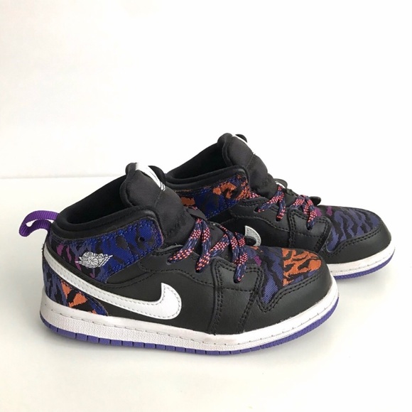 Nike Air Jordan 1 Mid SE Tiger Stripe - Picture 6 of 8